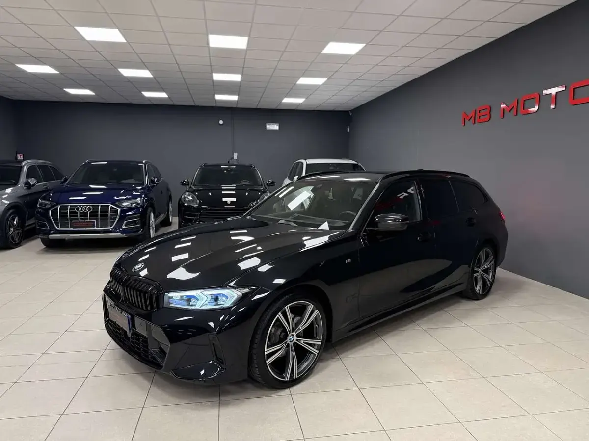 Usado BMW 320 M Sport 190 CV (139 kW) 2024 Negro Familiar