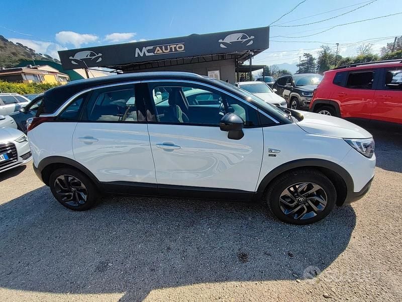 Usata Opel Crossland X Innovation 110 CV (80 kW) 2021 Bianco SUV