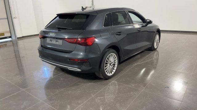 Usata Audi A3 Advanced 116 CV (85 kW) 2022 Grigio Berlina