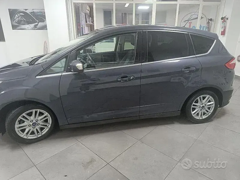 Usata Ford C-MAX Titanium 120 CV (88 kW) 2014 Grigio scuro Monovolume
