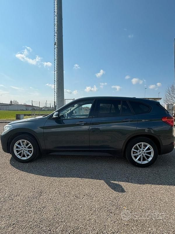 Usata BMW X1 Comfort Edition 150 CV (110 kW) 2016 Blu/azzurro SUV