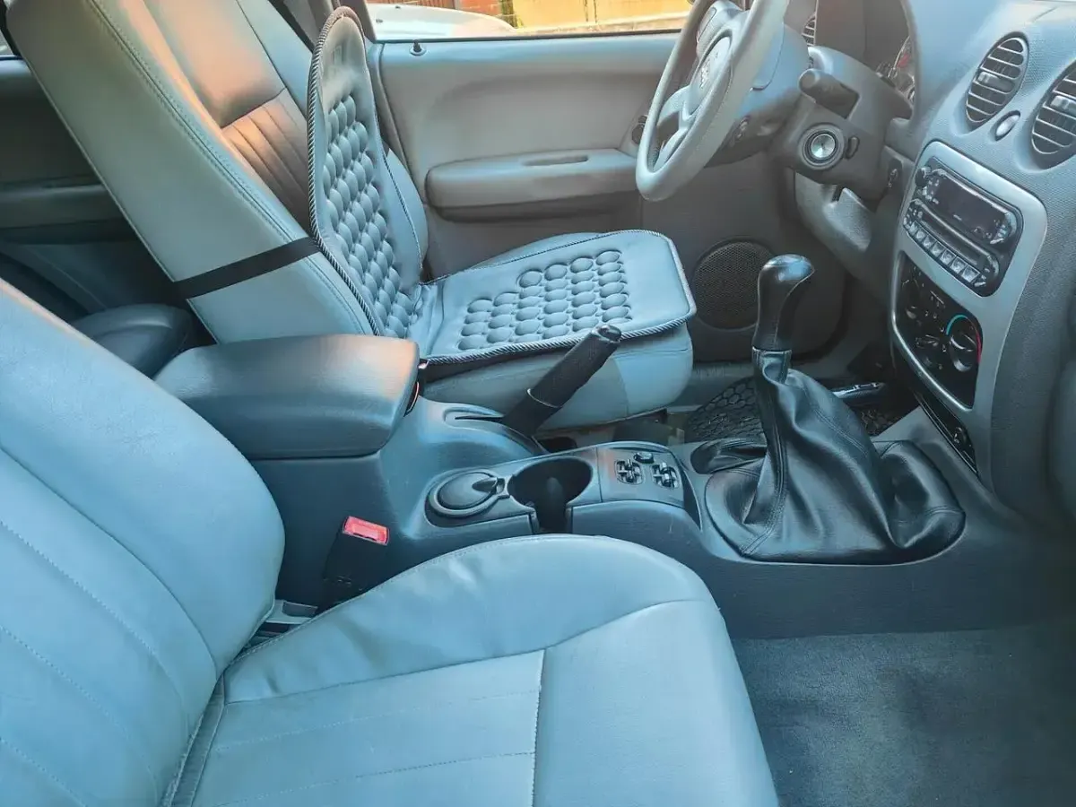Usata Jeep Cherokee 163 CV (119 kW) 2006 Nero SUV