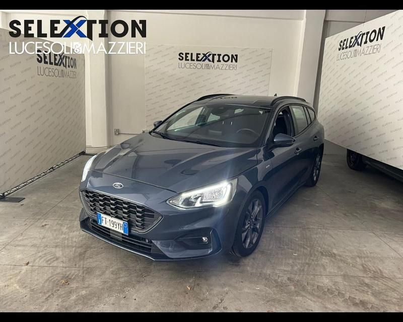 Blu Usata 2019 Ford Focus ST-Line Station wagon | 15.900 € (Cara) - Immagine 1/3