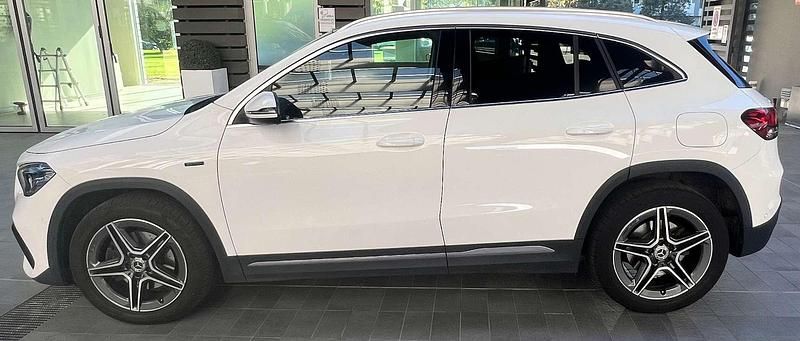 Usata Mercedes GLA250 Premium 160 CV (117 kW) 2020 Bianco SUV