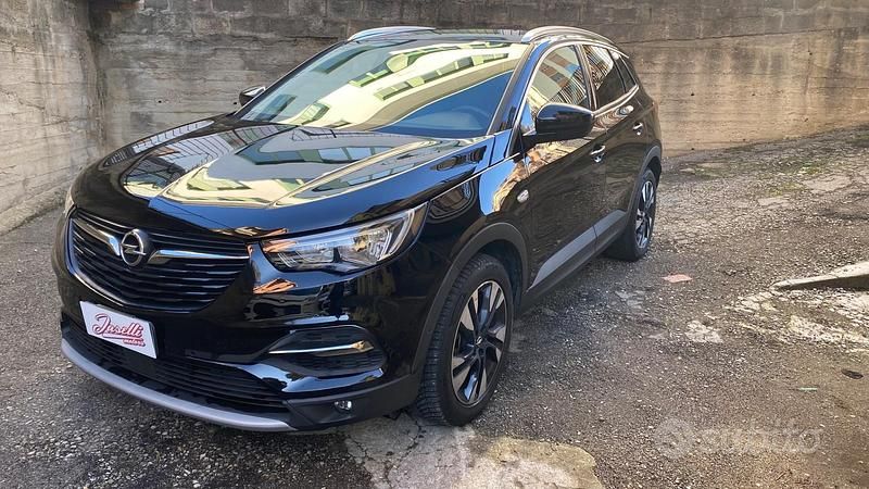 Usata Opel Grandland X Ultimate 130 CV (95 kW) 2018 Nero SUV