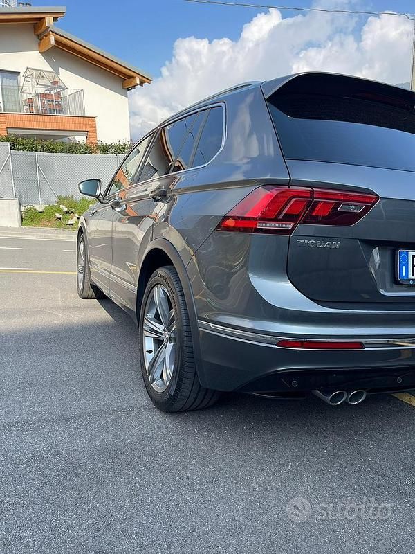 Usata VW Tiguan R-line 2019 Grigio SUV