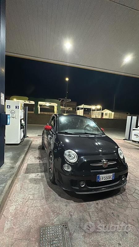 Usata Abarth 500 140 CV (102 kW) 2014 Nero Utilitaria