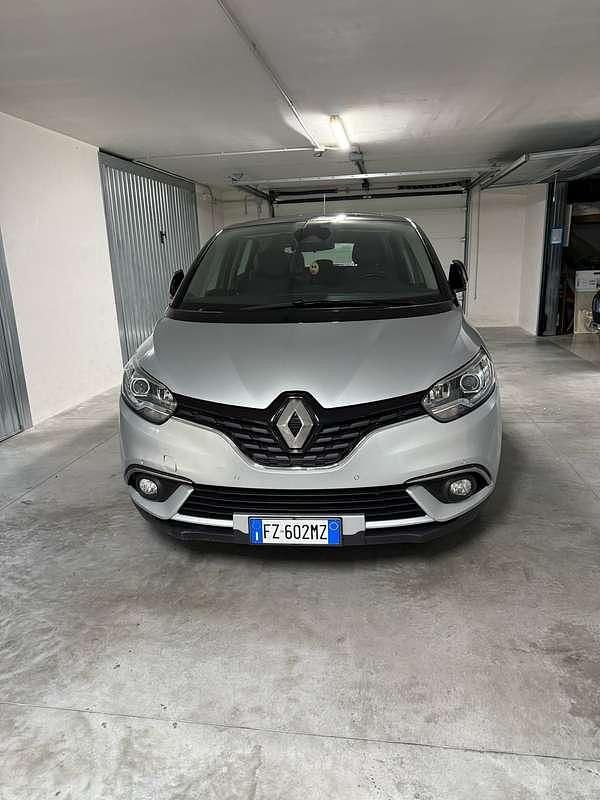 Argento Usata 2019 Renault Scénic IV Monovolume | 14.500 € (Buon prezzo) - Immagine 1/4