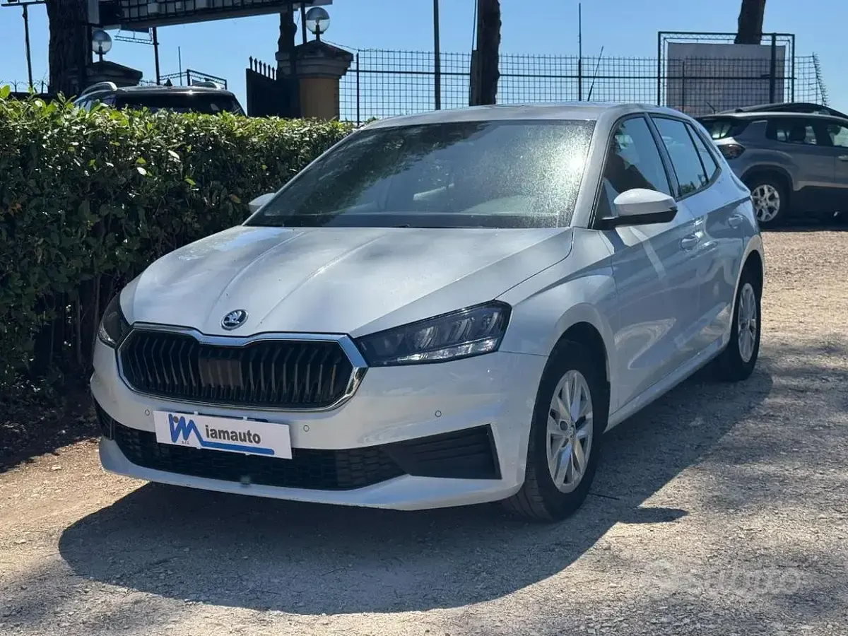 Usata Skoda Fabia Ambition 80 CV (58 kW) 2023 Bianco Utilitaria