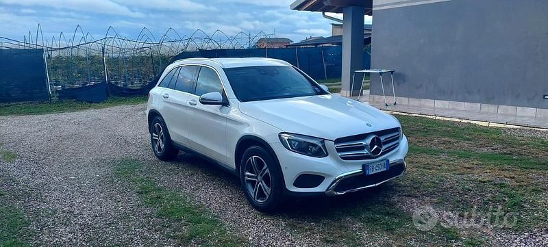Usata Mercedes GLC220 170 CV (125 kW) 2015 Bianco Berlina