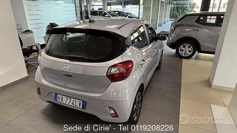 Nuova Hyundai i10 2025 Grigio Utilitaria