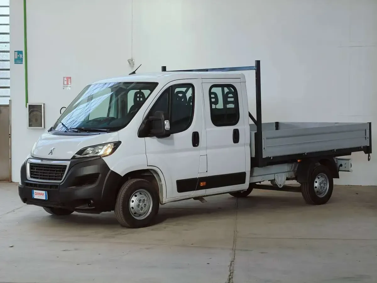 Usata Peugeot Boxer 140 CV (102 kW) 2022 Bianco Furgone