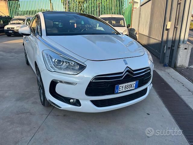 Usata DS Automobiles DS5 So Chic 181 CV (133 kW) 2015 Bianco Utilitaria