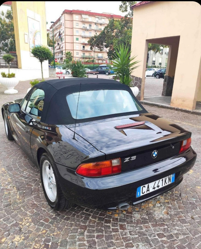 Usato 1999 BMW Z3 1.9 Benzin 118 CV (9.000 €)