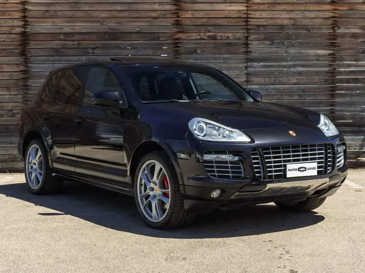 Usata Porsche Cayenne 408 CV (300 kW) 2009 Nero basalto metallizzato SUV