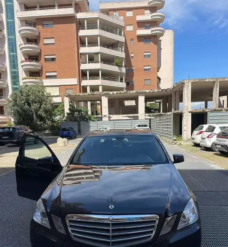 Usata Mercedes E220 Elegance 143 CV (105 kW) 2009 Berlina