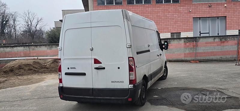 Usata Opel Movano 99 CV (72 kW) 2010 Bianco Berlina