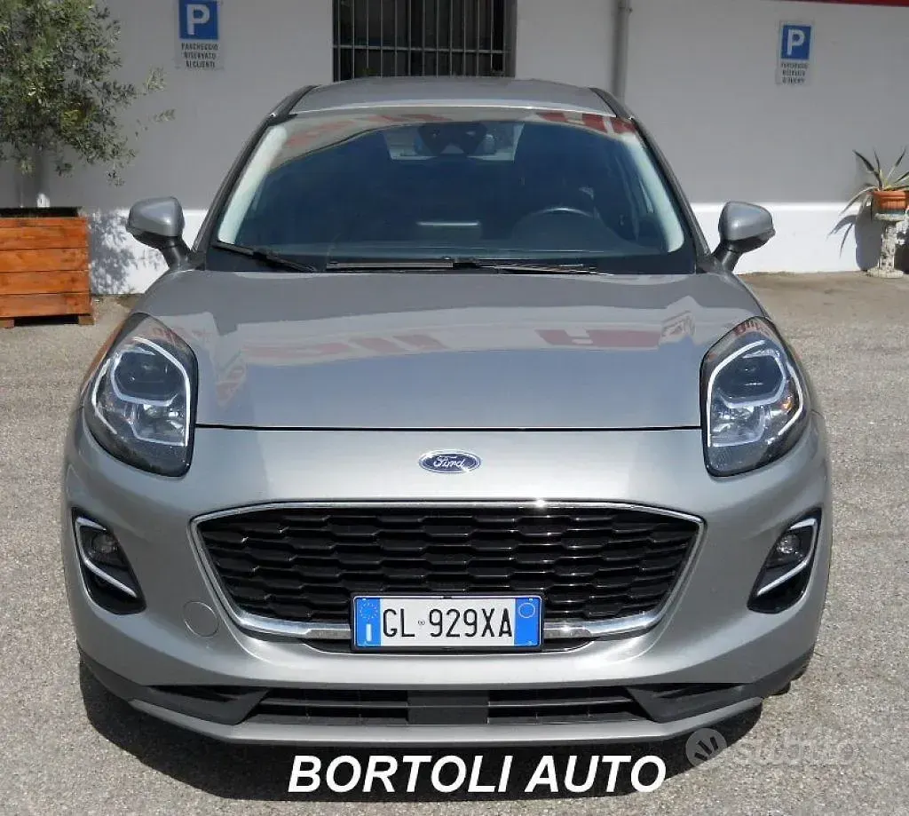 Usata Ford Puma Titanium 125 CV (91 kW) 2022 Grigio SUV
