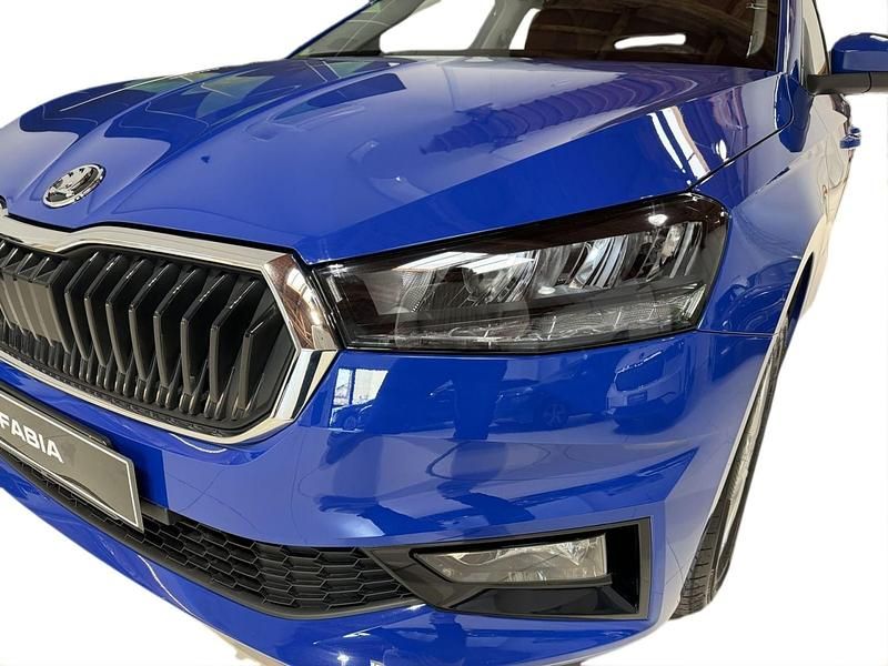 Usata Skoda Fabia Ambition 80 CV (58 kW) 2022 Blu Utilitaria