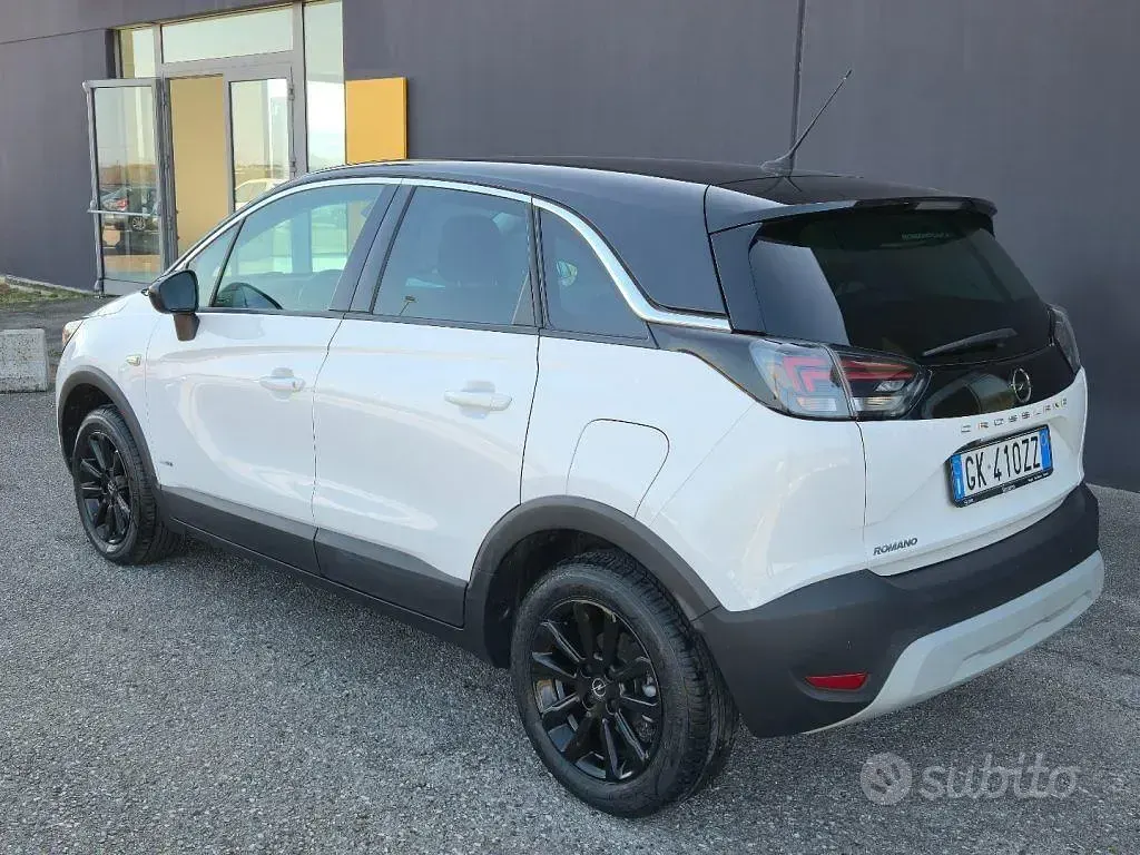 Usata Opel Crossland Design & Tech 110 CV (80 kW) 2023 Bianco SUV