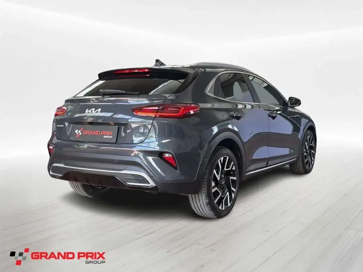 Second-hand Kia XCeed Style 160 CP (117 kW) 2022 Gri SUV
