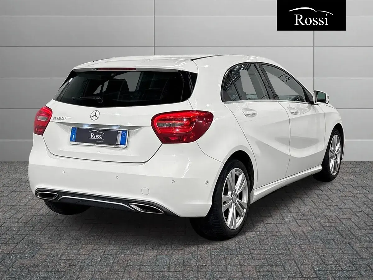 Usata Mercedes A180 109 CV (80 kW) 2016 Utilitaria