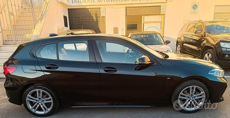 Usata BMW 118 M Sport 150 CV (110 kW) 2022 Nero Utilitaria