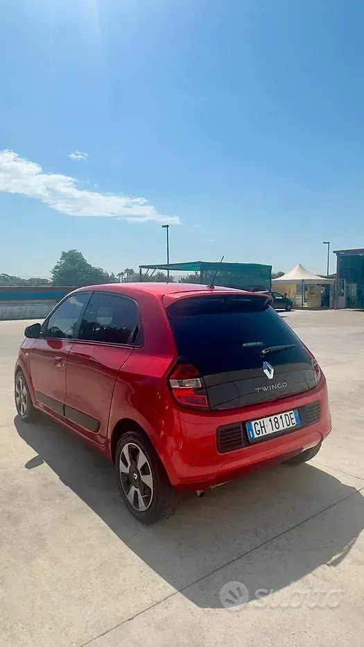 Usata Renault Twingo 69 CV (50 kW) 2016 Rosso Utilitaria