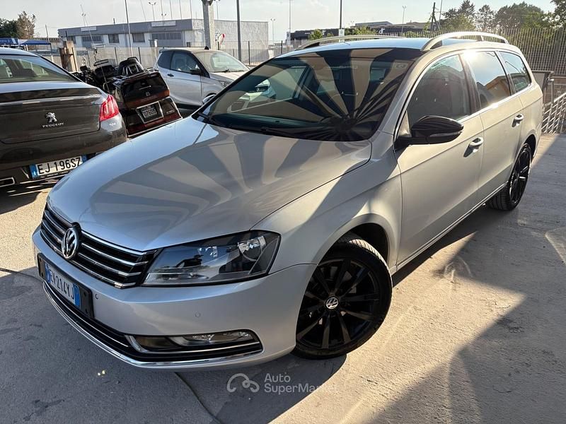 Usata VW Passat Highline 140 CV (102 kW) 2014 Argento Station wagon