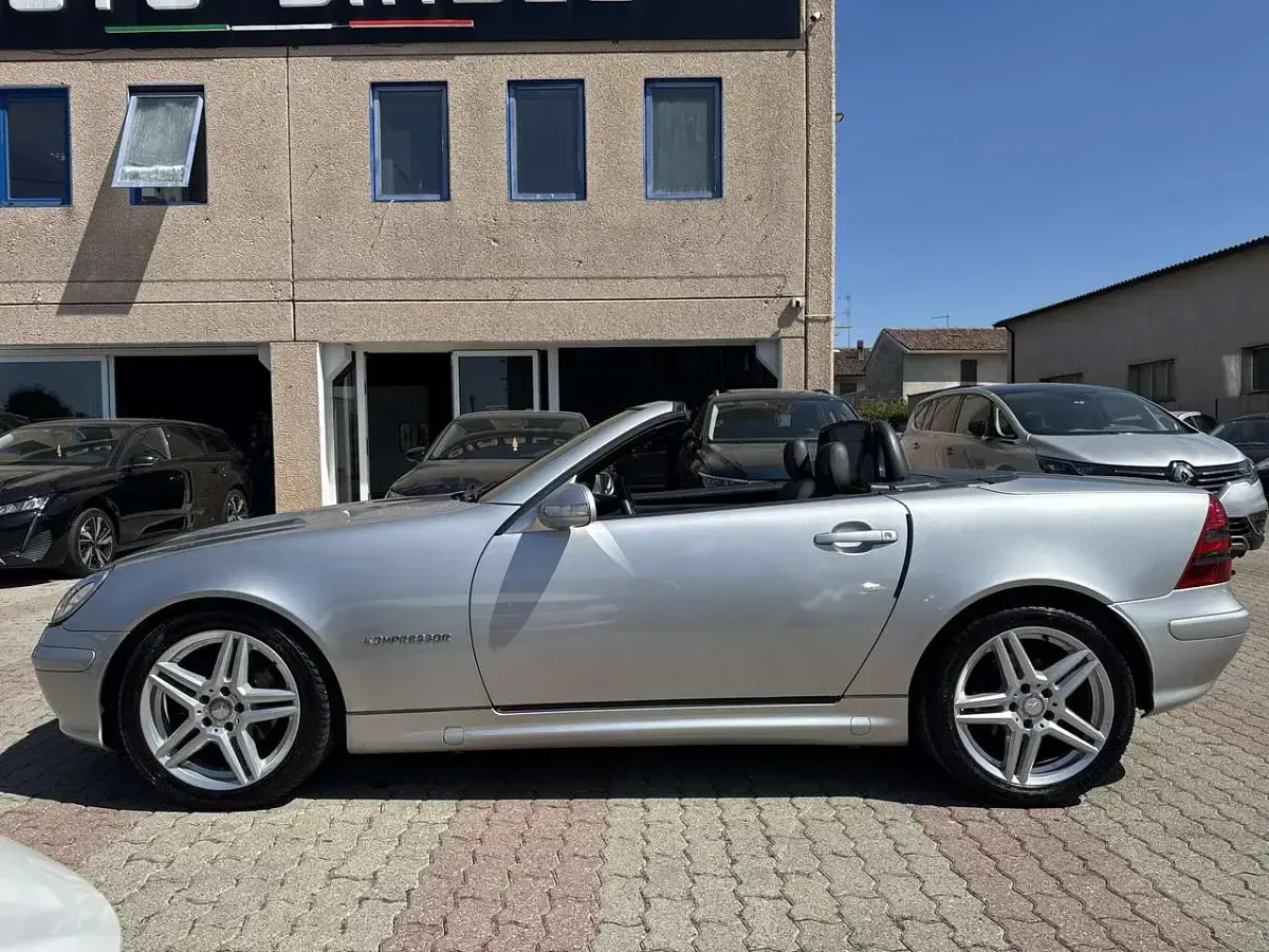 Usata Mercedes SLK200 Edition 163 CV (119 kW) 2003 Argento Cabrio