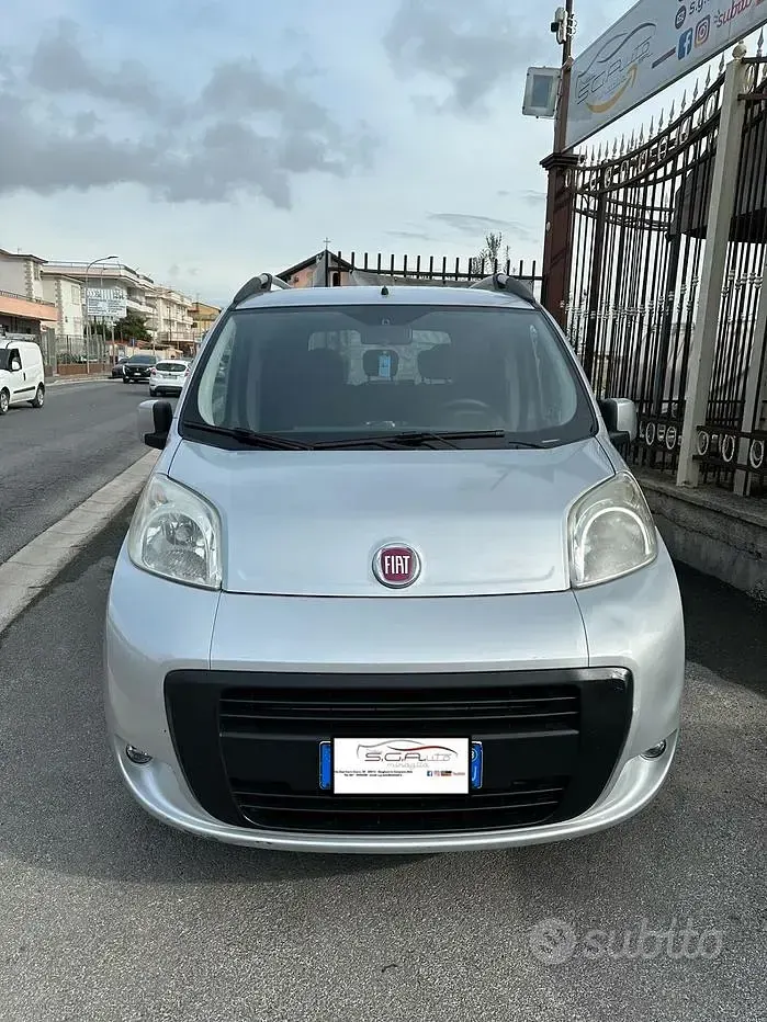 Usata Fiat Qubo Trekking 70 CV (51 kW) 2013 Grigio Monovolume