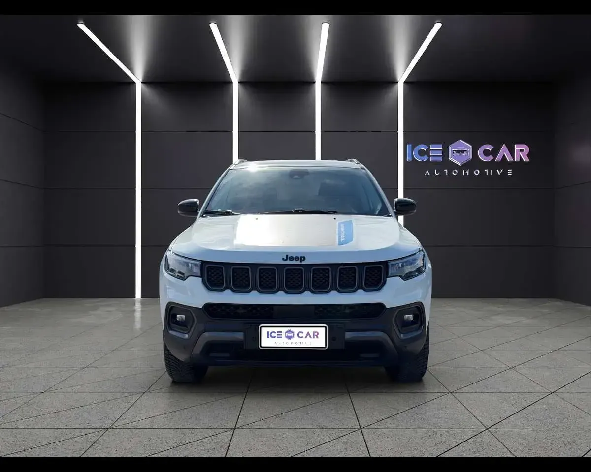Usata Jeep Compass Trailhawk 179 CV (131 kW) 2023 Bianco SUV