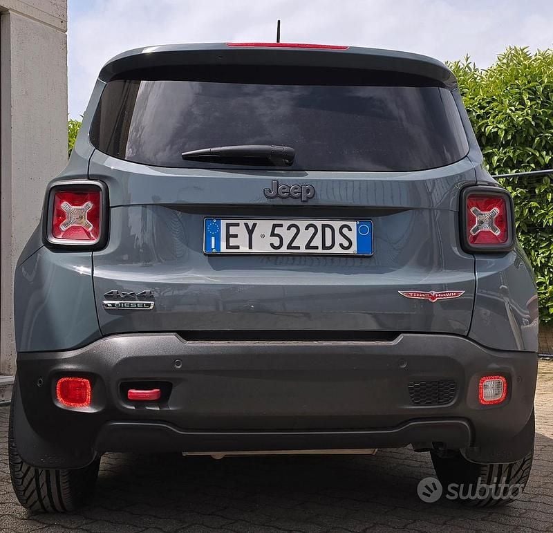Usata Jeep Renegade Trailhawk 170 CV (125 kW) 2015 SUV