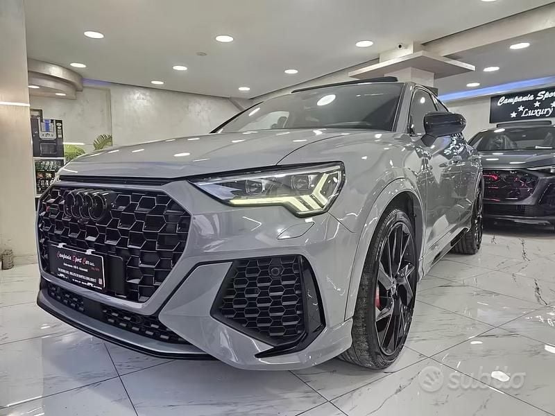 Usata Audi RS Q3 Sportback Ambiente 400 CV (294 kW) 2022 Grigio SUV
