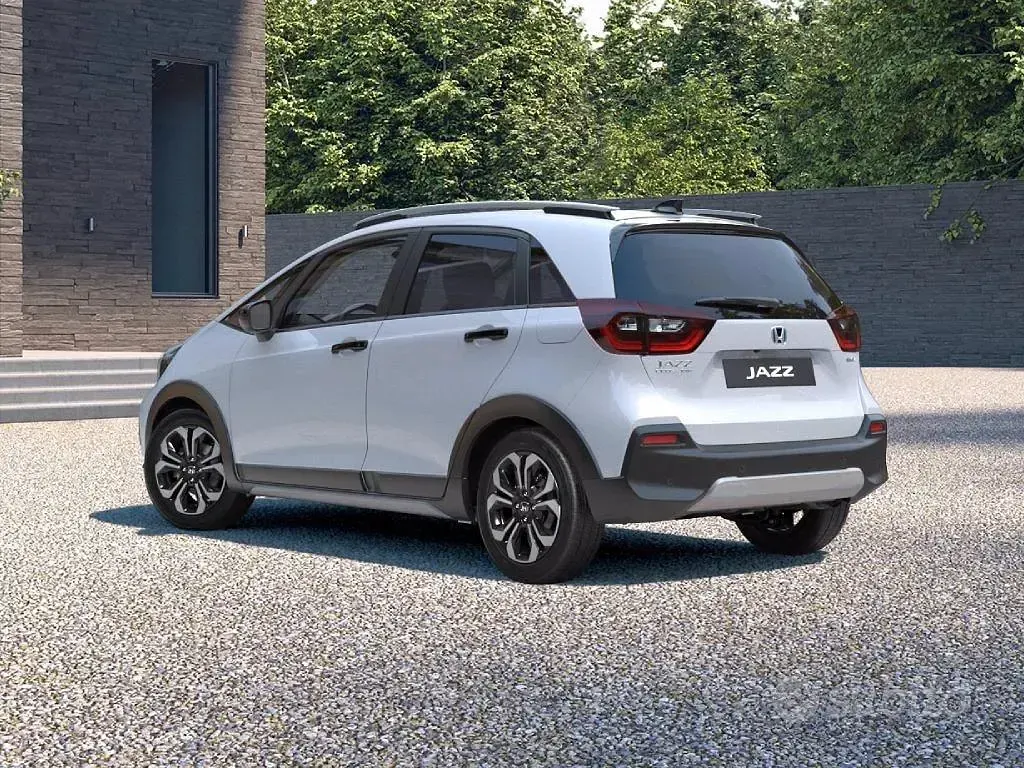 Usata Honda Jazz 122 CV (89 kW) 2025 Bianco Utilitaria