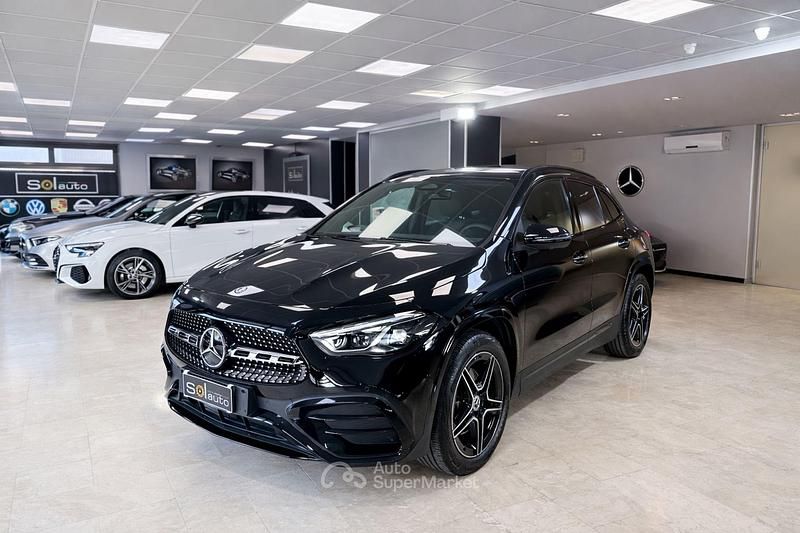 Usata Mercedes GLA200 AMG Line Premium 150 CV (110 kW) 2025 191  nero cosmo SUV