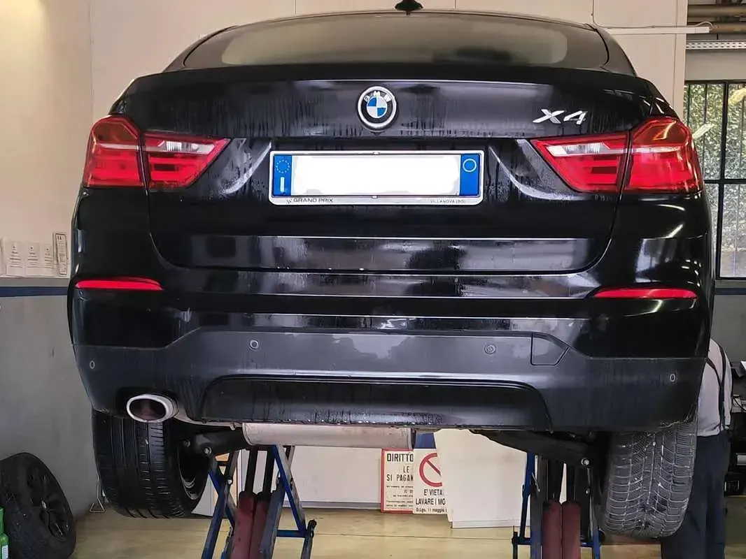 Usata BMW X4 Advantage 190 CV (139 kW) 2017 Nero SUV