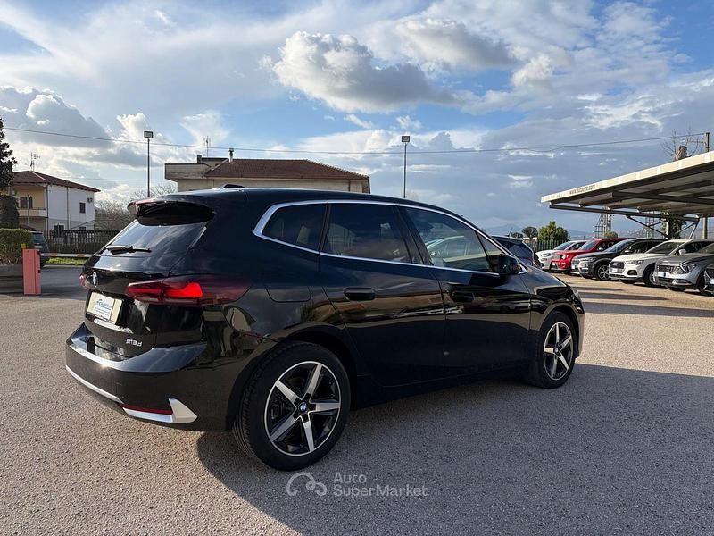Usata BMW 218 Luxury Line 150 CV (110 kW) 2022 Nero Station wagon