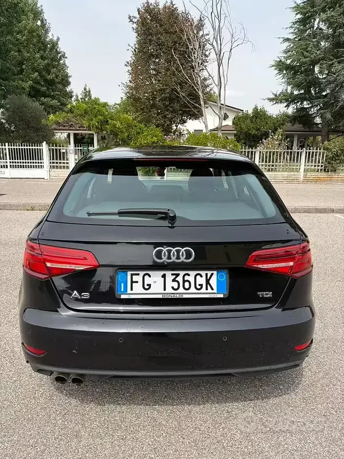 Usata Audi A3 Ambiente 150 CV (110 kW) 2016 Nero Berlina