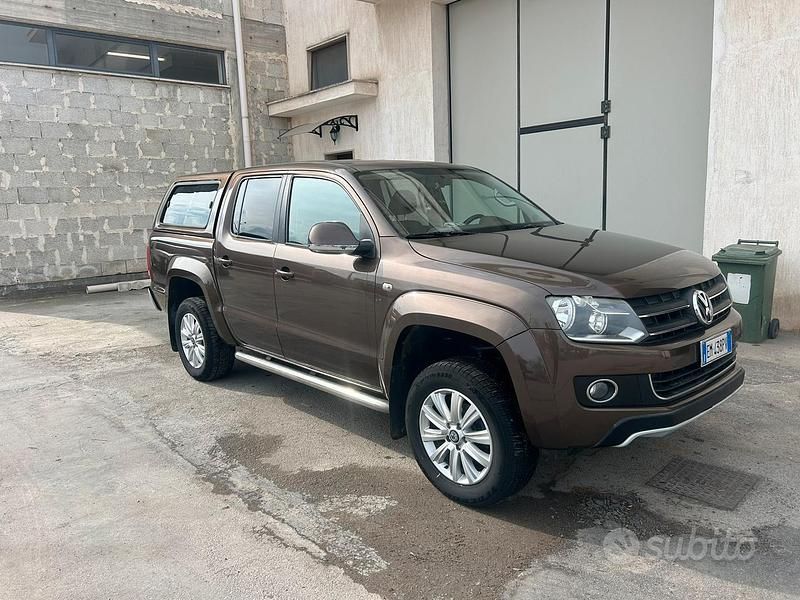 Usata VW Amarok 163 CV (119 kW) 2012 Marrone Pick-up