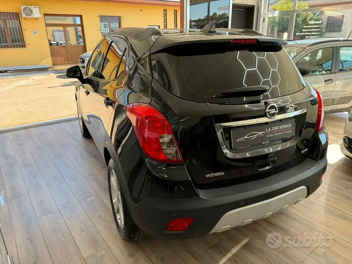 Usata Opel Mokka Cosmo 136 CV (100 kW) 2016 Nero SUV