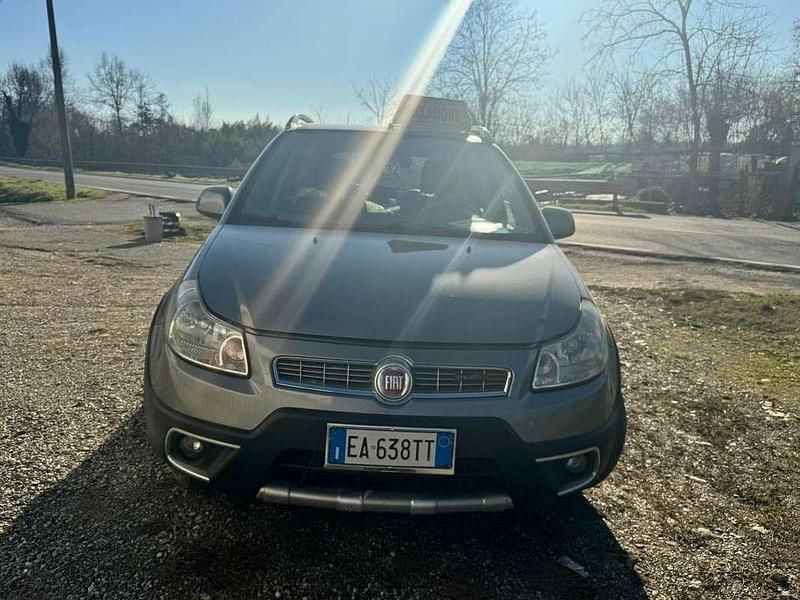 Occasion Fiat Sedici 135 ch (99 kW) 2010 Gris SUV