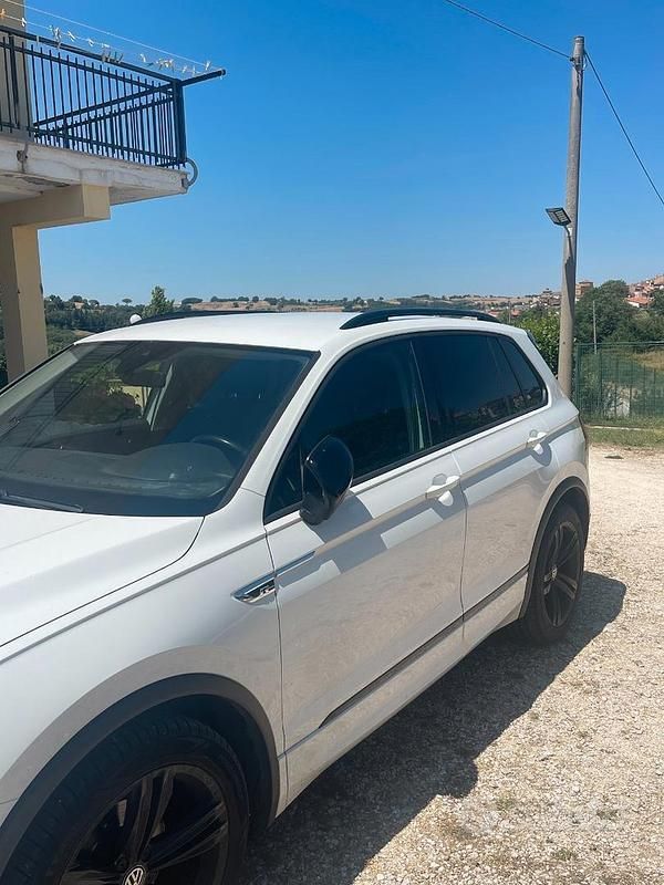 Usata VW Tiguan 116 CV (85 kW) 2020 Bianco SUV