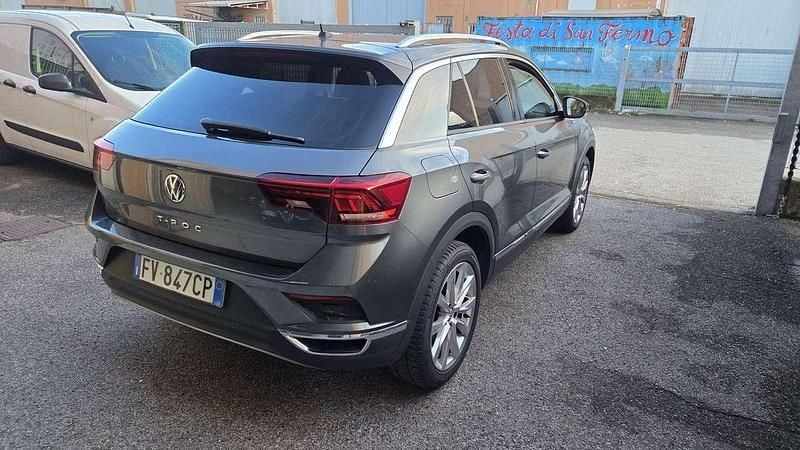 Usata VW T-Roc Advance 150 CV (110 kW) 2019 Grigio SUV