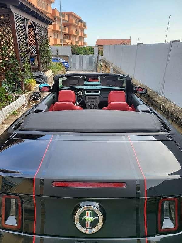 Usata Ford Mustang 305 CV (224 kW) 2014 Cabrio
