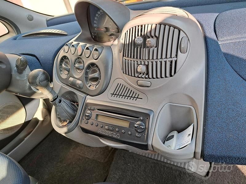 Usata Fiat Multipla 2004 Grigio Monovolume