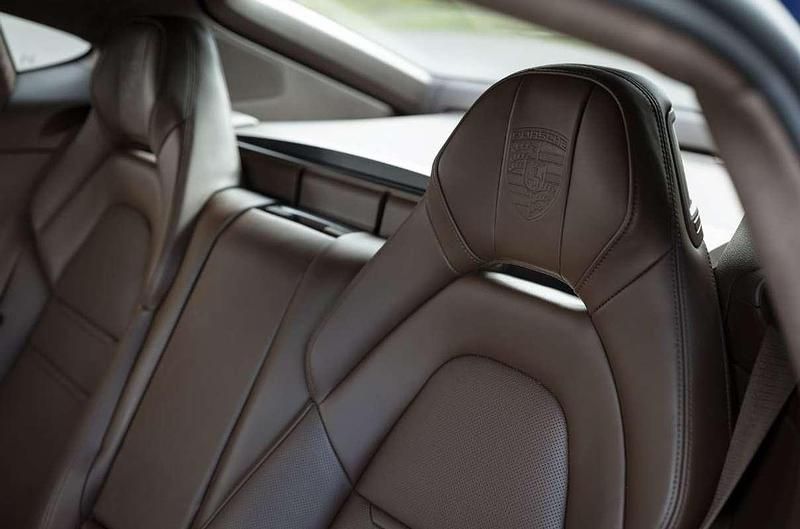 Usata Porsche Panamera 330 CV (242 kW) 2019 Blu/azzurro Berlina