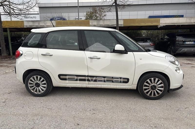 Usata Fiat 500L Lounge 85 CV (62 kW) 2015 Bianco Monovolume