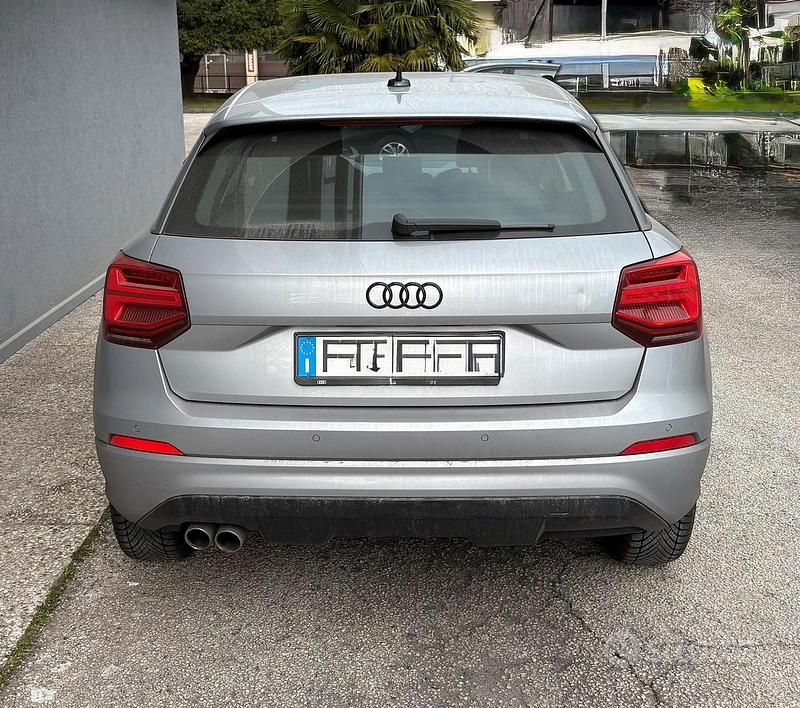 Usata Audi Q2 2019 Grigio SUV