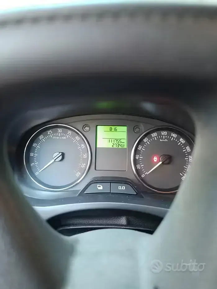Usata Skoda Fabia 75 CV (55 kW) 2011 Berlina